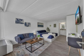 Comfy Suite 7 Min to Disney World and Free Parking